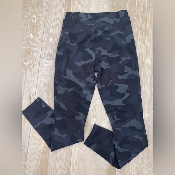 All in motion legging - Picture 3 of 3